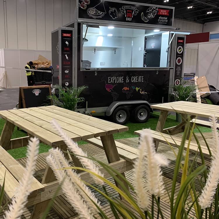 Custom Exhibition Stand with Wrapped Food Trailer | HRC 2020 | Essential Cuisine | Motive Exhibitions