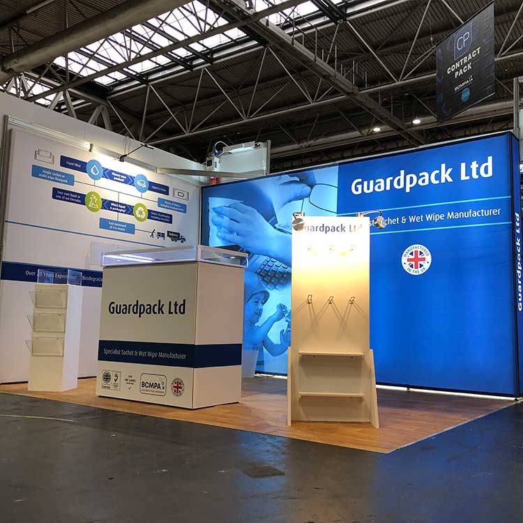 Modular Exhibition Stand with Display-Counter | Packaging Innovations Show 2020 | Guardpack | Motive-Exhibitions