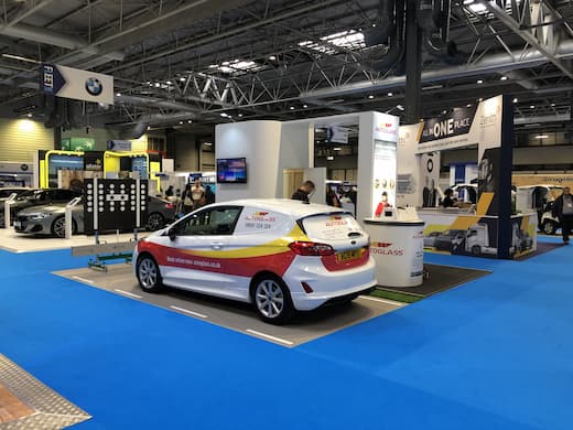 Taking Vehicles Space Only by Motive Exhibitions