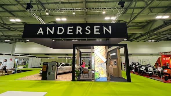 Custom Exhibition Stand for Andersen FullyCharged by Motive
