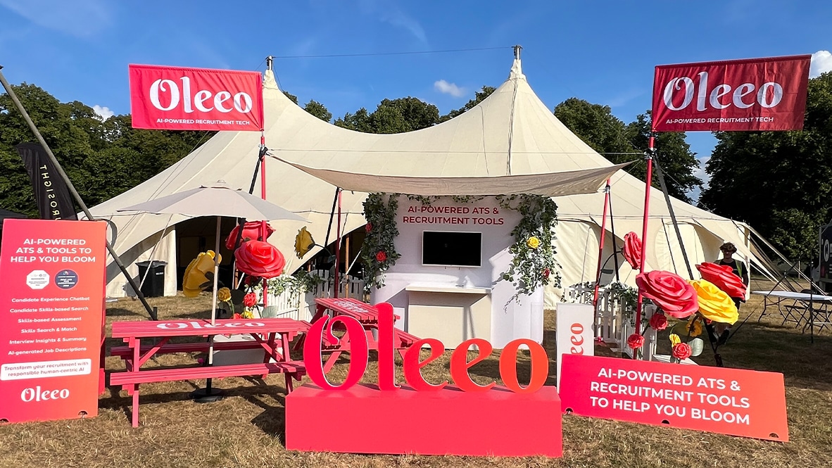 oleeo-outdoor-exhibition-stand-builders