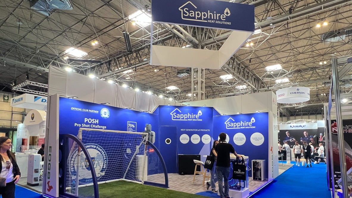 InstallerSHOW-Exhibition-stand-rental-and-furniture