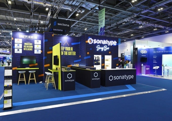 exhibition stand design with interactive game